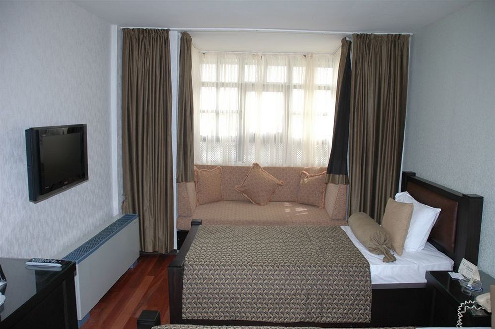 Ulasan Hotel Caravan Camping Ankara Bagian luar foto
