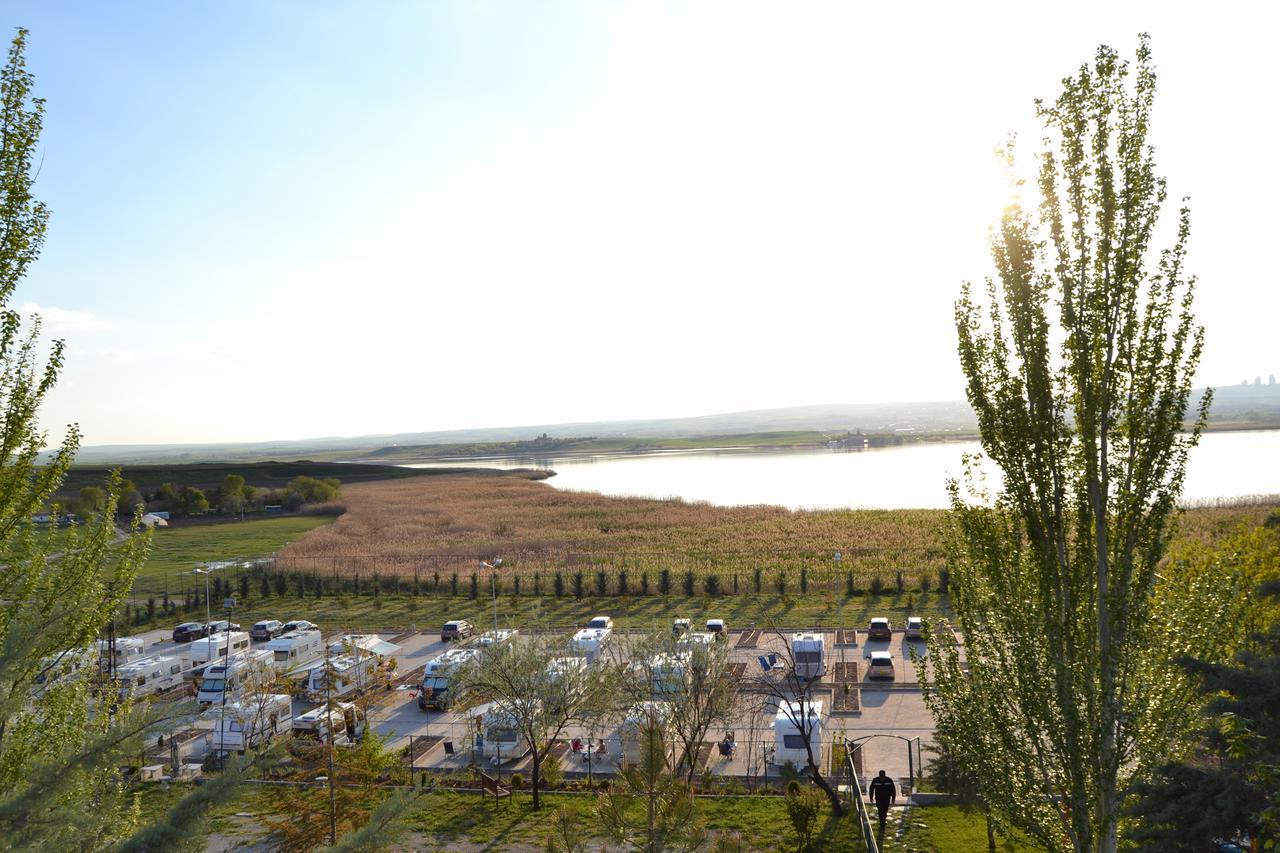 Ulasan Hotel Caravan Camping Ankara Bagian luar foto