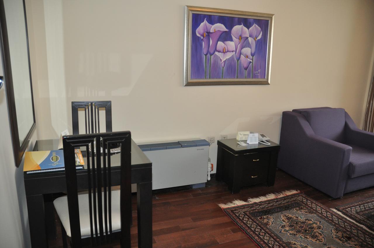 Ulasan Hotel Caravan Camping Ankara Bagian luar foto