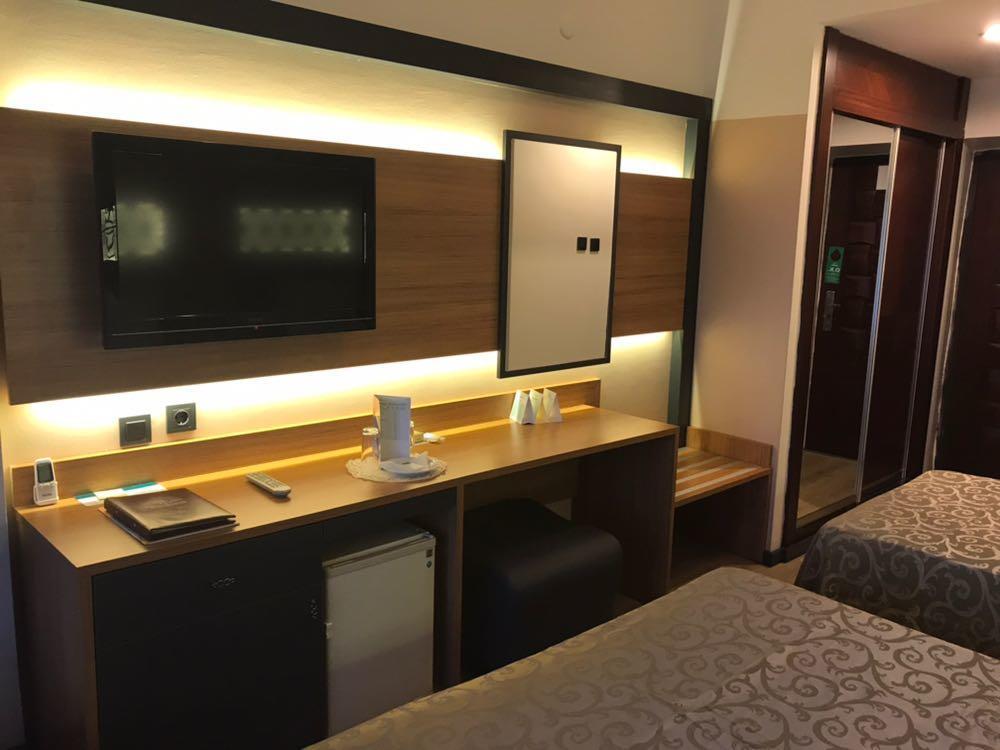 Ulasan Hotel Caravan Camping Ankara Bagian luar foto