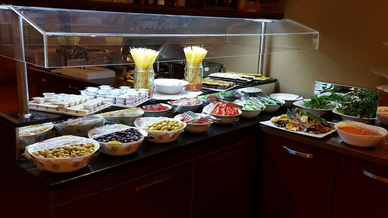 Ulasan Hotel Caravan Camping Ankara Bagian luar foto