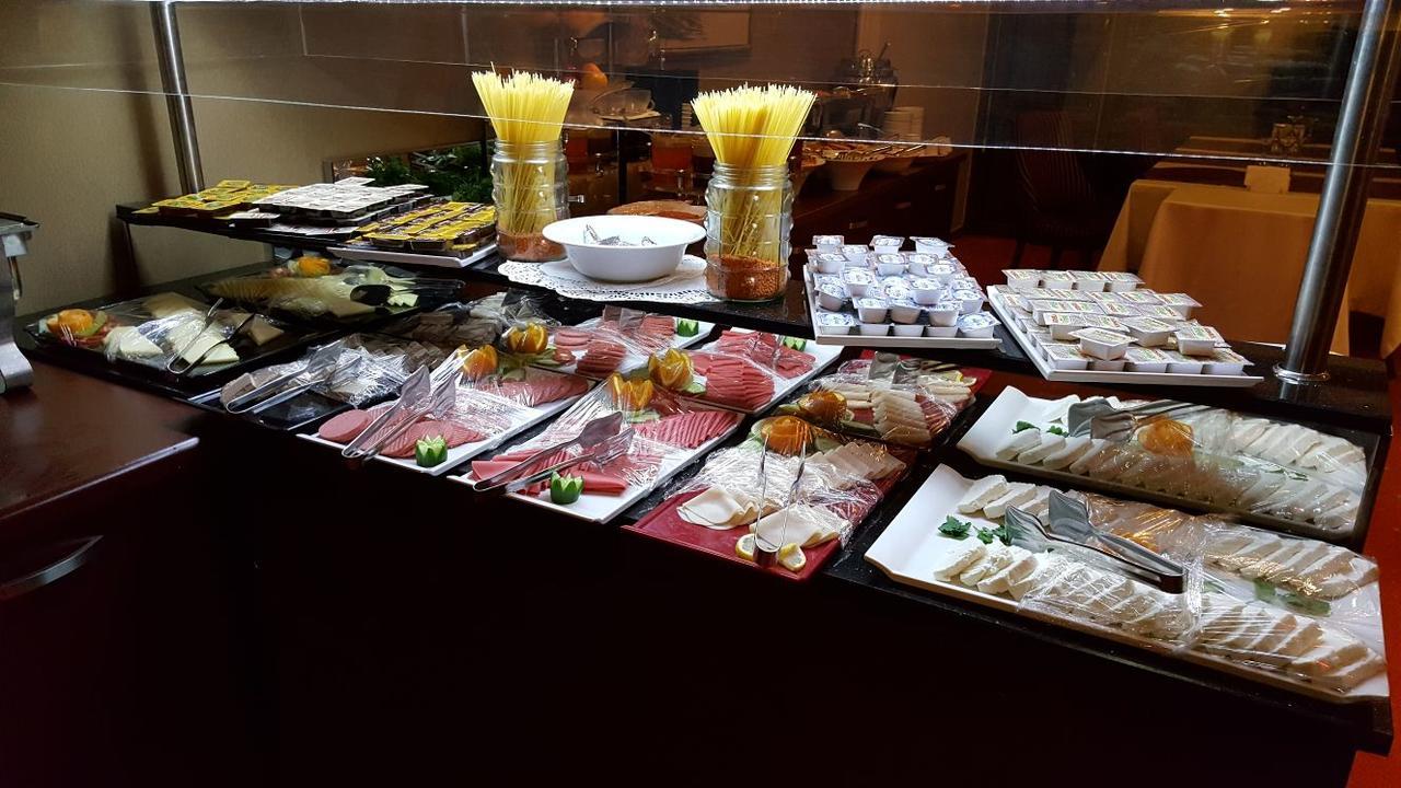 Ulasan Hotel Caravan Camping Ankara Bagian luar foto