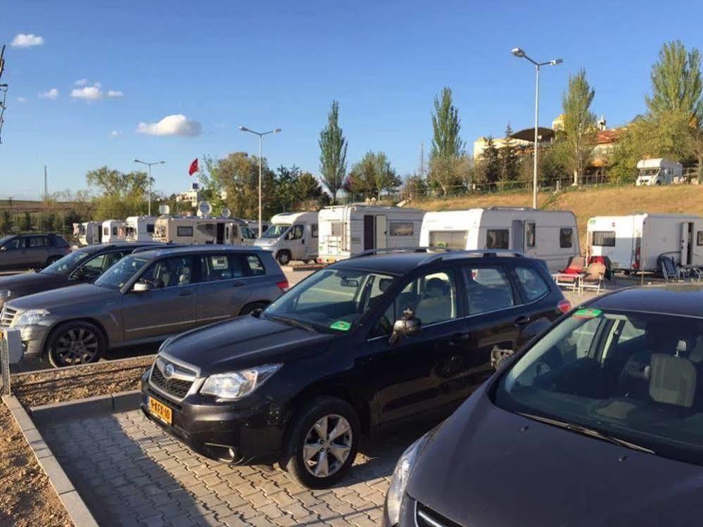 Ulasan Hotel Caravan Camping Ankara Bagian luar foto